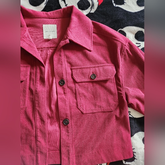 Avec Les Filles Red Corduroy Button-Up Utility Shacket - Picture 4 of 7